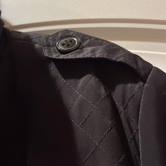 DKNY trench coat - Picture 4 of 7